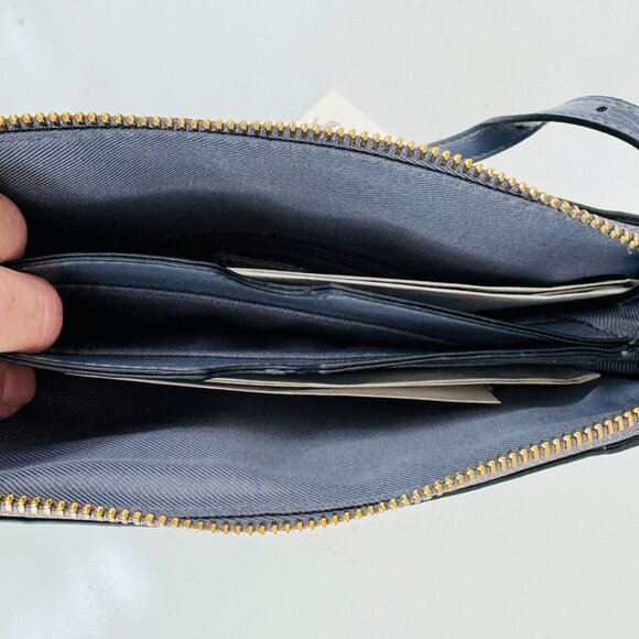 A New Day Crossbody Shoulder Bag Zip Top 9"x7" Faux Leather Gray Versatile Style - Picture 4 of 6